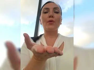 Bongacams Free Live Porn of DIVORA