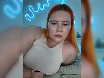 Bongacams Live Porn of LunaLu13