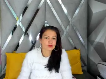 Bongacams Watch Live Sex Cams of Mulansexy01