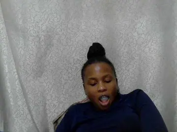 Bongacams Nude Webcam of Caroldoly