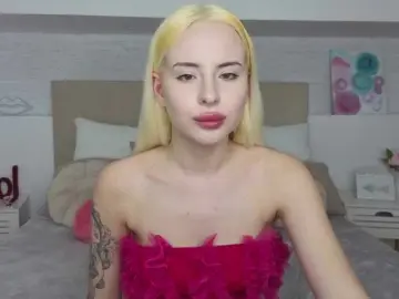 Bongacams Sex Cam of Bella-crazyy
