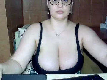 Bongacams Adult Webcams of MoniqQuuen