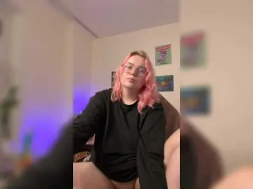 Bongacams Watch Live Sex Cams of softifocus
