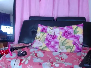 Bongacams Watch Live Sex Cams of Camila-milf