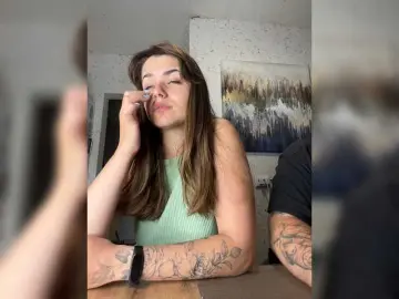 Bongacams Free Live Porn of Cherry-viking98