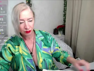 Bongacams Live Porn of hunters-woman