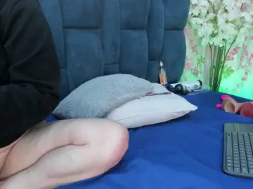 Bongacams Watch Live Sex Cams of Melody-Megann