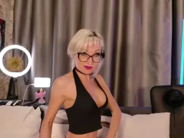 Bongacams Best live sex cam show of Milforja