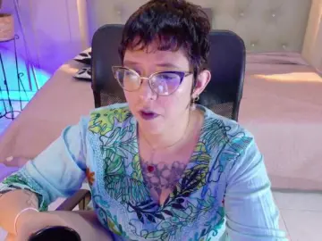 Bongacams Private Sex Chat of chloe-rosse