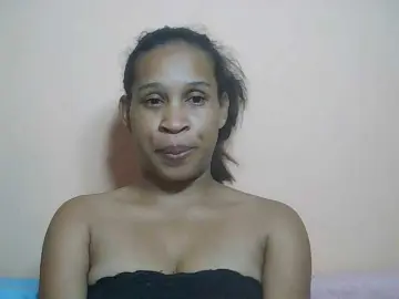 Bongacams Watch Live Sex Cams of Rsylvia1