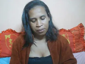 Bongacams Watch Live Sex Cams of Rsylvia1