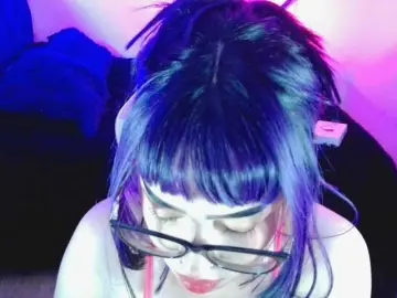 Bongacams Best live sex cam show of CyberMich