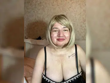 Bongacams Free Porn Cam of SVETIKBOMBOCHKA