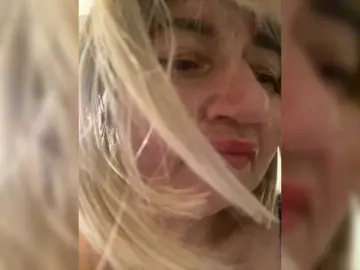 Bongacams Live Sex of SVETIKBOMBOCHKA