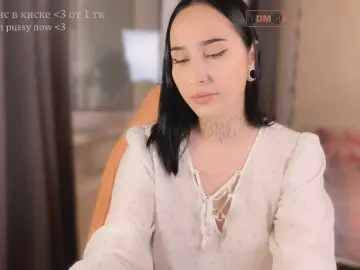 Bongacams Watch Live Sex Cams of PinkyNastyx