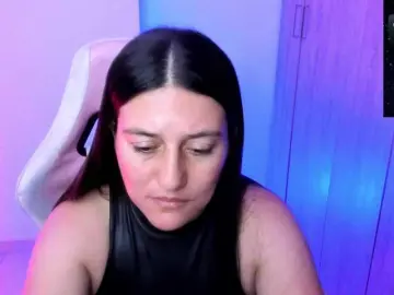 Bongacams Free Porn Cam of Saskyaajohnson