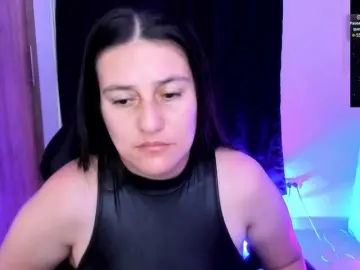 Bongacams Free Live Porn of Saskyaajohnson