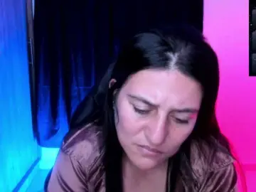 Bongacams Private Sex Chat of Saskyaajohnson