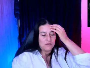 Bongacams Live Sex Cam of Saskyaajohnson
