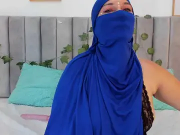 Bongacams Nude Webcam of alyshhaa
