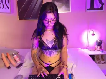 Bongacams Nude Webcam of AzulaDark