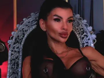 Bongacams Watch Live Sex Cams of EleniaDevons