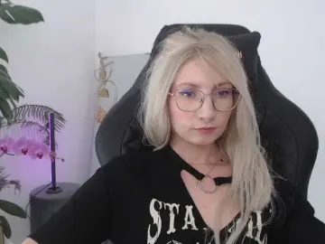 Bongacams Adult Video Chat of CinderellaMoon