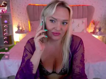 Bongacams Sex Chat of AmelyLoveme
