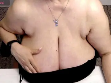 Bongacams Sex Cam of LadyLibely