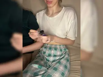 Bongacams Sex Chat of LinaTwins