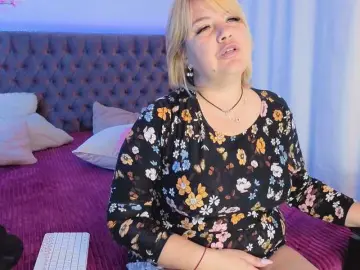Bongacams Free Porn Cam of CurlyDream