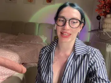 Bongacams Adult Webcam of KellyyBeryy