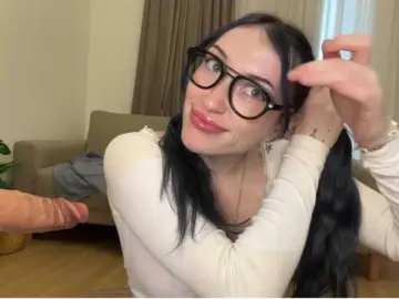 Bongacams Nude Webcam of KellyyBeryy