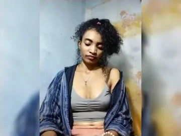 Bongacams Free Live Porn of Shanya12