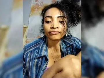 Bongacams Free Porn Cam of Shanya12
