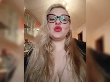 Bongacams Adult Video Chat of WifeyNusha