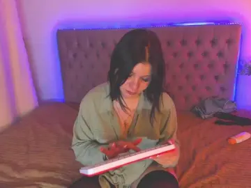 Bongacams Watch Live Sex Cams of AmandaHope