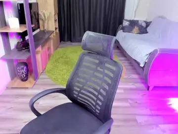 Bongacams Live Sex Cam of StrippingLady