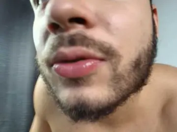 Bongacams Watch Live Sex Cams of sofiandgeordi
