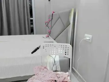 Bongacams Watch Live Sex Cams of AsianJenny