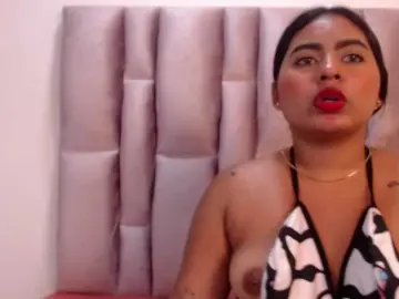 Bongacams Live Porn of MADIISONCOX1