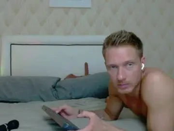 Bongacams Free Live Porn of JessSteve