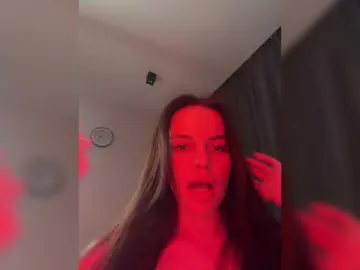 Bongacams Live Sex Cam of Klubnika13