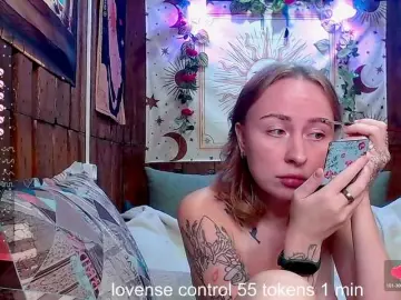Bongacams Nude Webcam of Bobby-MiMi