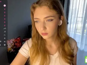 Bongacams Watch Live Sex Cams of TyeshaDirksen