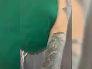 Bongacams Free Porn Cam of MaidenCrystal