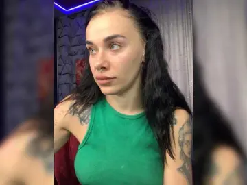 Bongacams Live Porn of MaidenCrystal