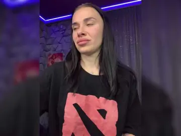 Bongacams Live Sex of MaidenCrystal