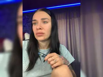 Bongacams Live Sex Cam of MaidenCrystal