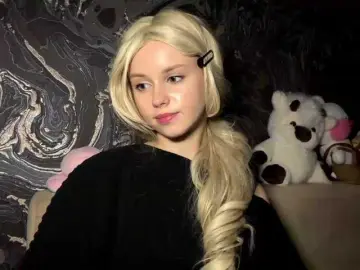 Bongacams Watch Live Sex Cams of BundtAmely